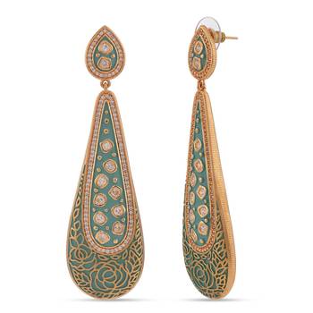 White pearl earrings 3