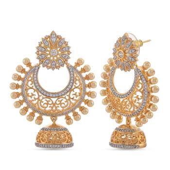 White pearl earrings 3