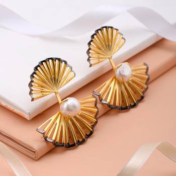 White pearl earrings 3