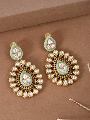 White pearl earrings 1