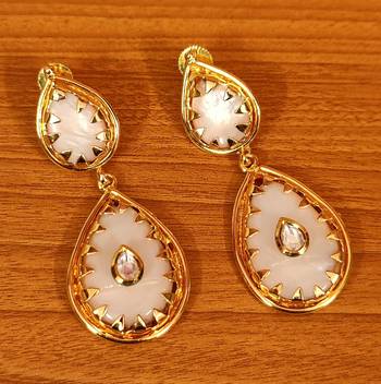 White danglers-drops 1