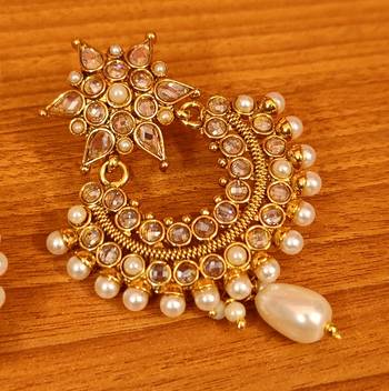 White danglers-drops 2
