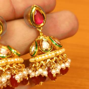 Red jhumkas 2