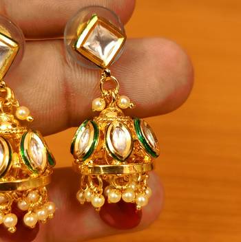 Red jhumkas 2