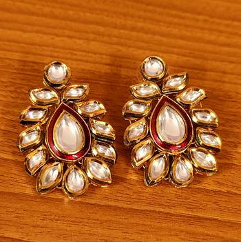 Red studs 1
