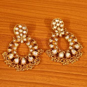 White danglers-drops 1