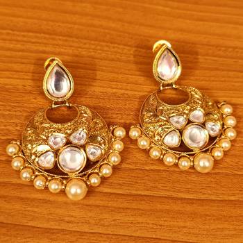White danglers-drops 1