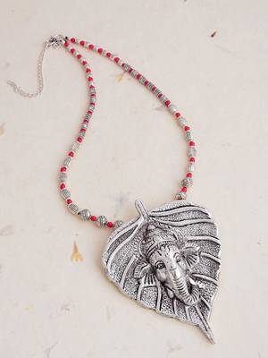 Multicolor necklaces 4