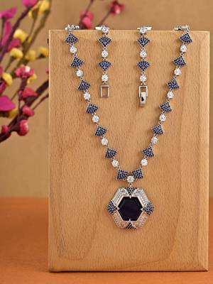 Multicolor necklaces 1
