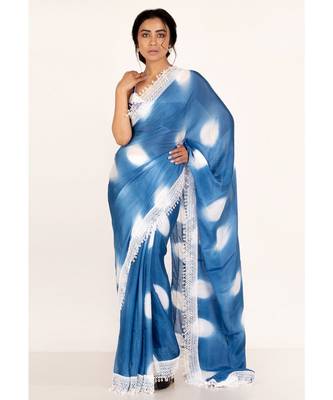 blue chiffon tie and dye saree with crochet lace 1