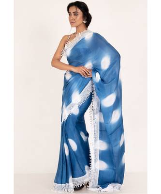 blue chiffon tie and dye saree with crochet lace 2