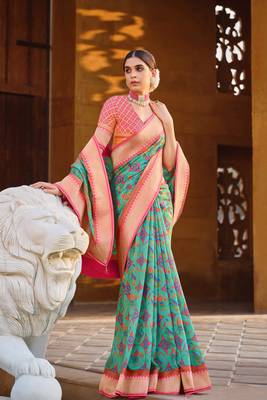 Green woven brasso saree with blouse 2