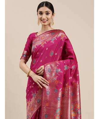 Pink banarasi saree with blouse piece 2