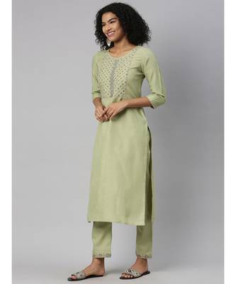 SheWill Women Green Sequence Embroidered Gota Patti Kurta with Trousers & Dupatta 1