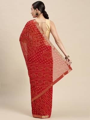 Red printed chiffon saree with blouse 2