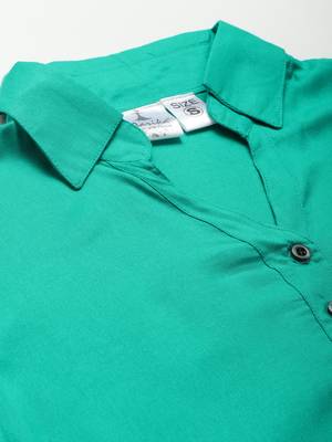 Green plain cotton tunics
 5