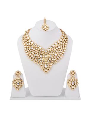 White necklace-sets 1