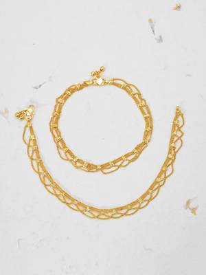 Gold anklets 1