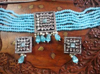 Turquoise DESIGNER FLORAL KUNDAN STUDED ONYX STONE MULTILAYER CHOKER NECKLACE SET WITH EARRINGS 3