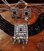 Black DESIGNER FLORAL KUNDAN STUDED ONYX STONE MULTILAYER CHOKER NECKLACE SET WITH EARRINGS