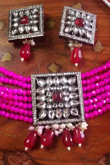 Pink DESIGNER FLORAL KUNDAN STUDED ONYX STONE MULTILAYER CHOKER NECKLACE SET WITH EARRINGS