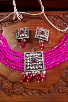 Pink DESIGNER FLORAL KUNDAN STUDED ONYX STONE MULTILAYER CHOKER NECKLACE SET WITH EARRINGS