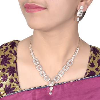 White necklace-sets 3