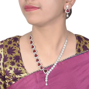 Red necklace-sets 3