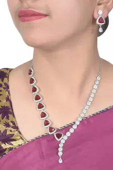 Red necklace-sets