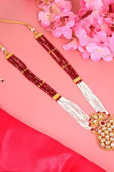 Gold Kundan necklace-sets