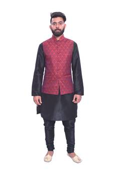Men's Black Matching Kurta Churidar With  Maroon 1st Waistcoat