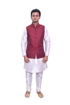 Men's Cream Matching Kurta Churidar With  Maroon 1st Waistcoat