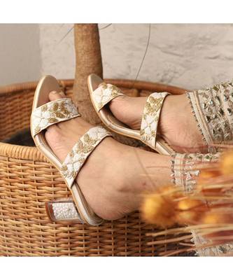 Peer (Gold White Work Strappy Crystal Transparent Block Heels) 4
