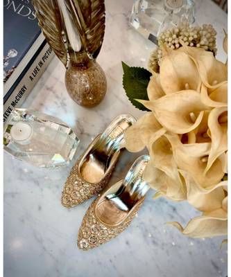 Stella Gold, Hand Embroidered, Gold Blocks Heels 2