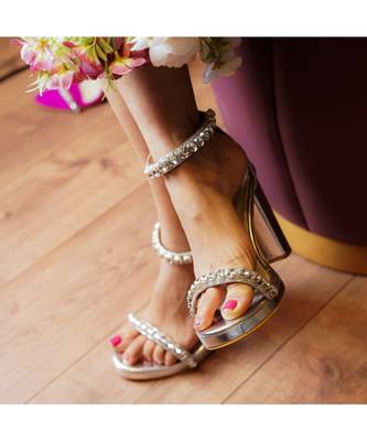 Kash (White And Silver Stones And Pearl, Silver Suede High Heels Ankle Strap) 2