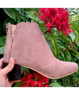 Blush Boots (Winter Shoes Blocks Ankle Length Boots) 1