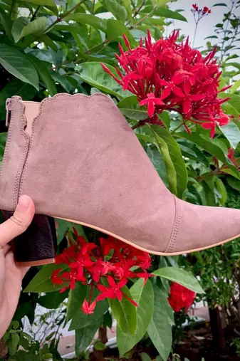 Blush Boots (Winter Shoes Blocks Ankle Length Boots)