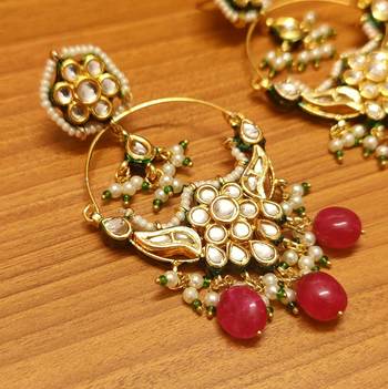Red earrings 2