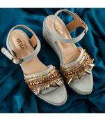 Jewel (Green Wedges)