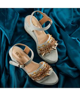 Jewel (Green Wedges) 3