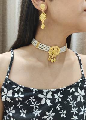 Golden Pearl Studded Choker Set 1