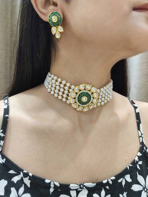 Green Kundan Choker Set 1