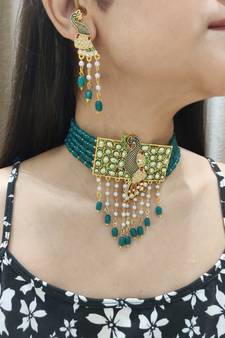 Green Choker Set