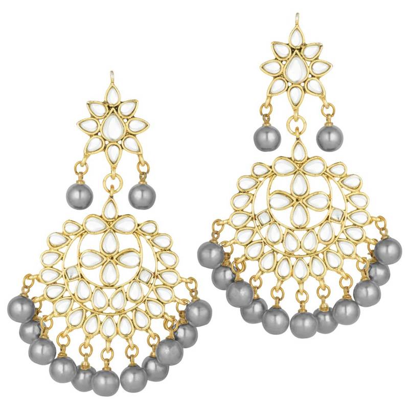 Traditional Gold Plated Pearl & Kundan Maang Tikka With Earring Set