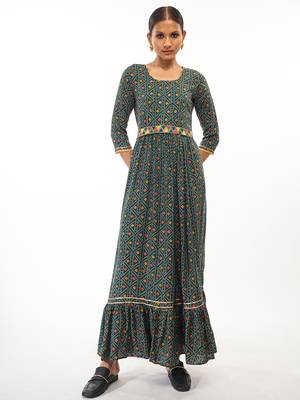 Green printed rayon party-wear-kurtis 2
