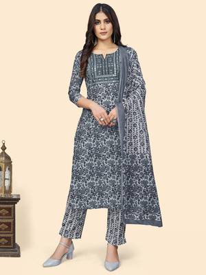 Vbuyz Women'S Print & Embroidered Straight Cotton Grey Stitched Kurta Pant With Dupatta 1