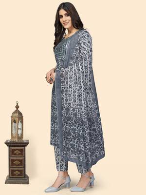 Vbuyz Women'S Print & Embroidered Straight Cotton Grey Stitched Kurta Pant With Dupatta 4
