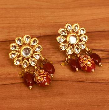 Red earrings 1