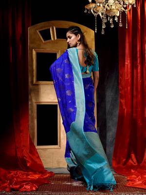 Handloom Royal Blue Dupion Silk Saree with Blouse Piece 2