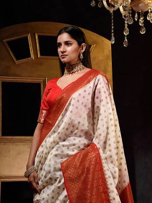 Handloom Off-White Dupion Silk Saree with Blouse Piece 5